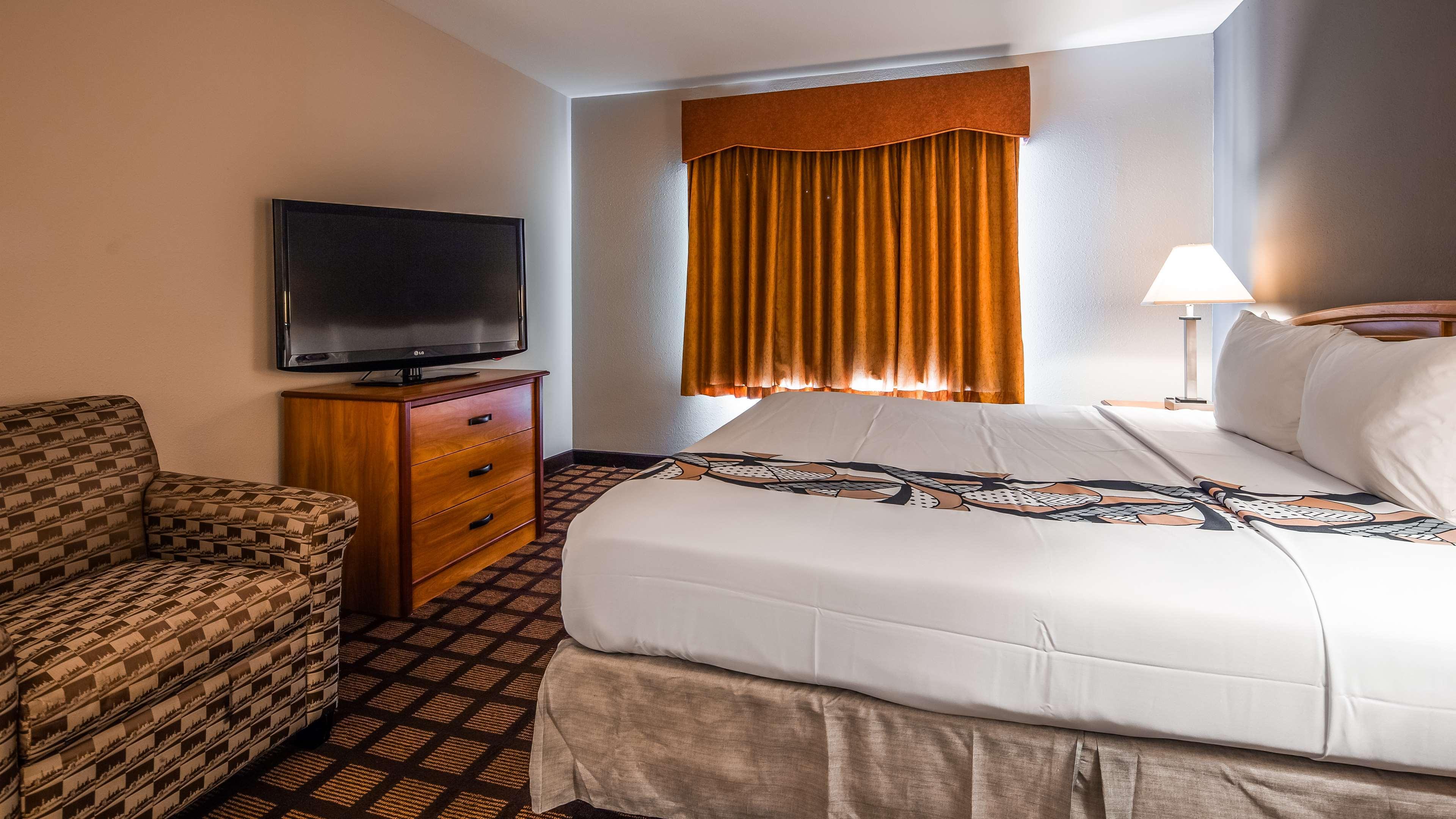 Best Western Inn & Suites - Midway Airport Burbank Экстерьер фото
