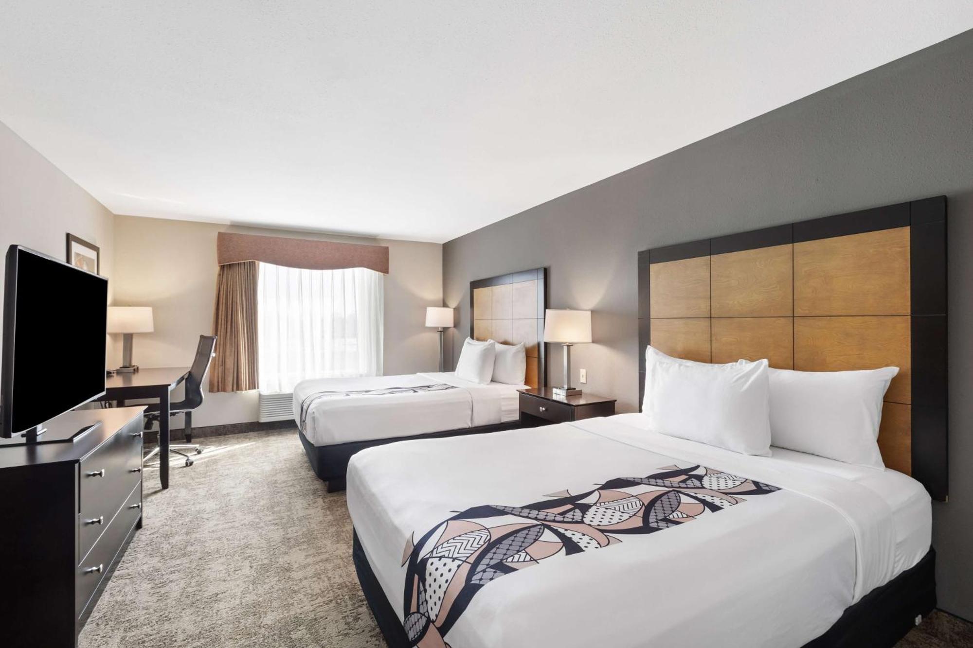 Best Western Inn & Suites - Midway Airport Burbank Экстерьер фото