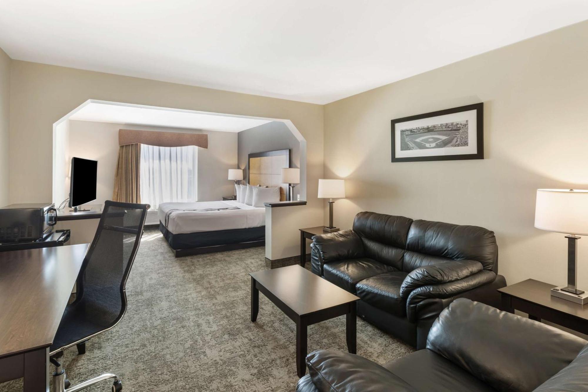 Best Western Inn & Suites - Midway Airport Burbank Экстерьер фото