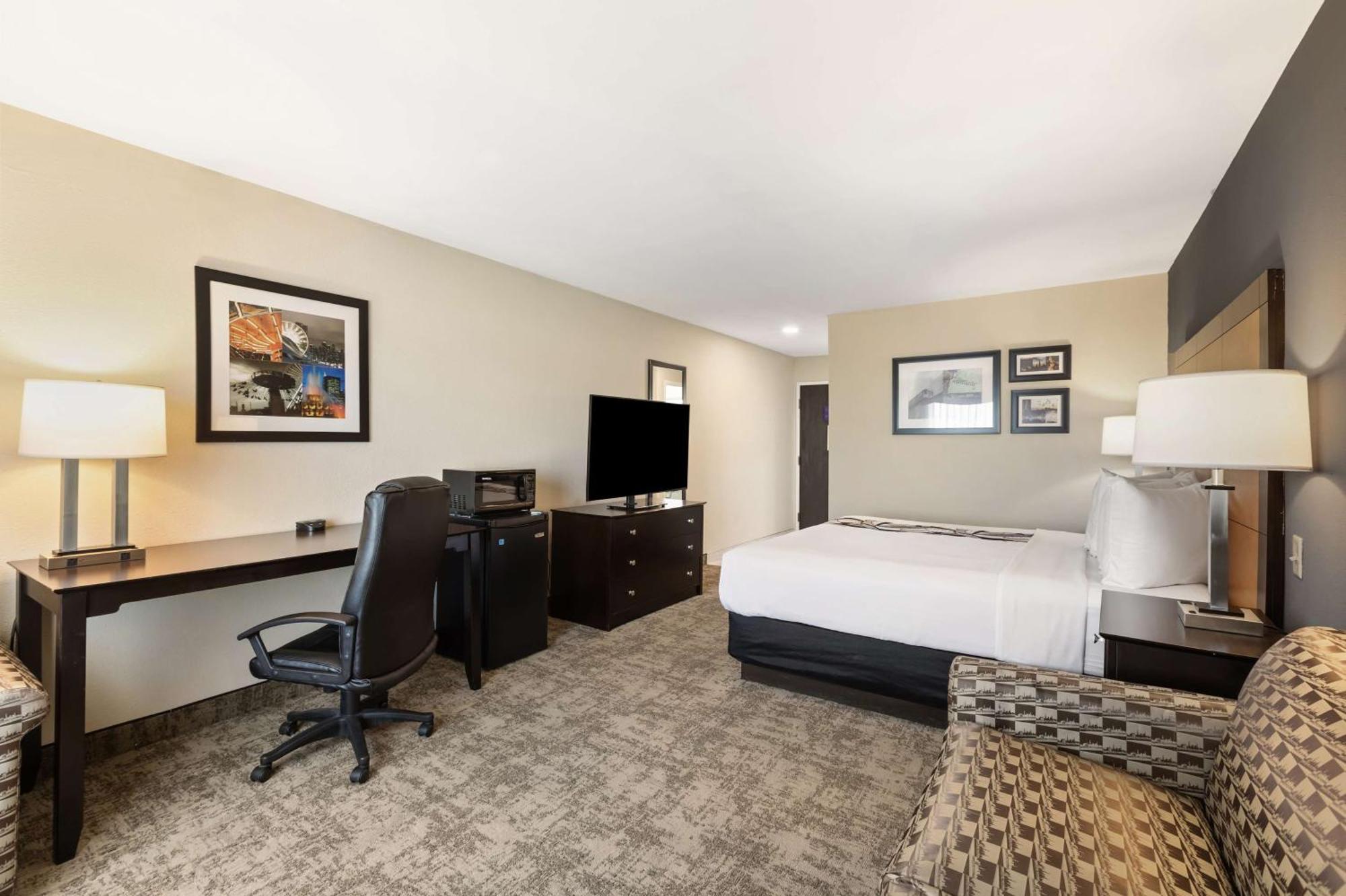 Best Western Inn & Suites - Midway Airport Burbank Экстерьер фото